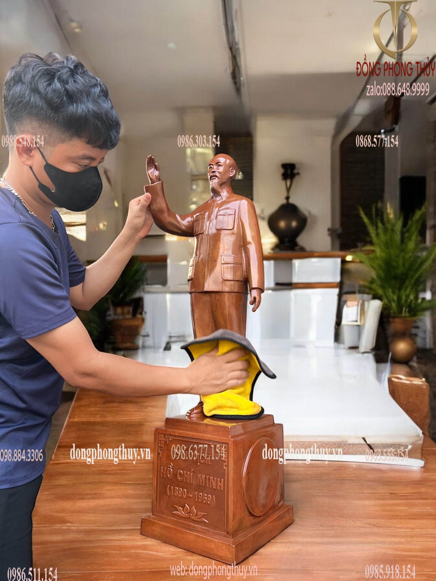 Tượng Bác Hồ 90cm đồng đỏ màu ửng đỏ da lươn cánh dán