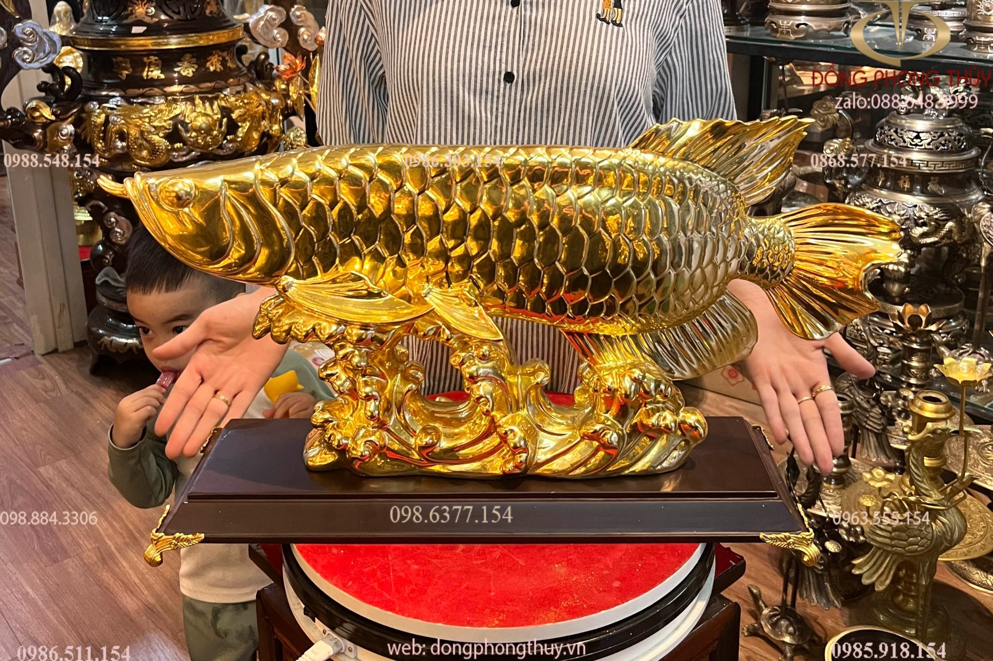 Tượng cá rồng kim long bằng đồng dát vàng 24k