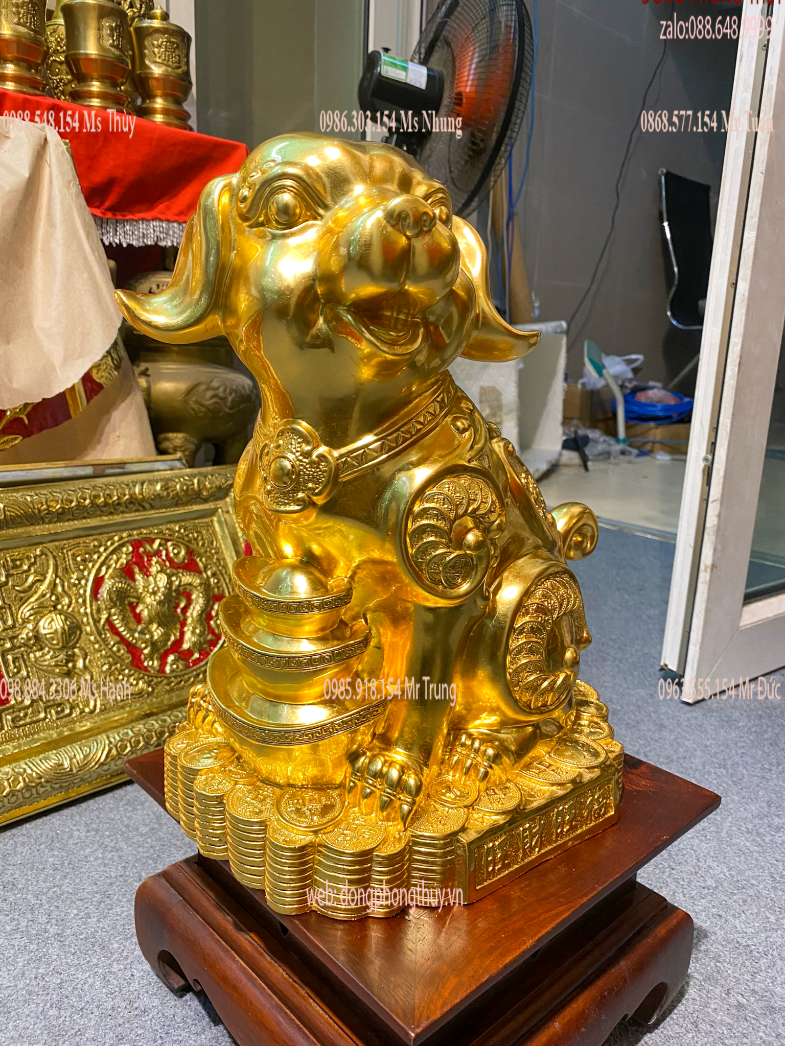 Tượng Chó phong thủy dát vàng 24k