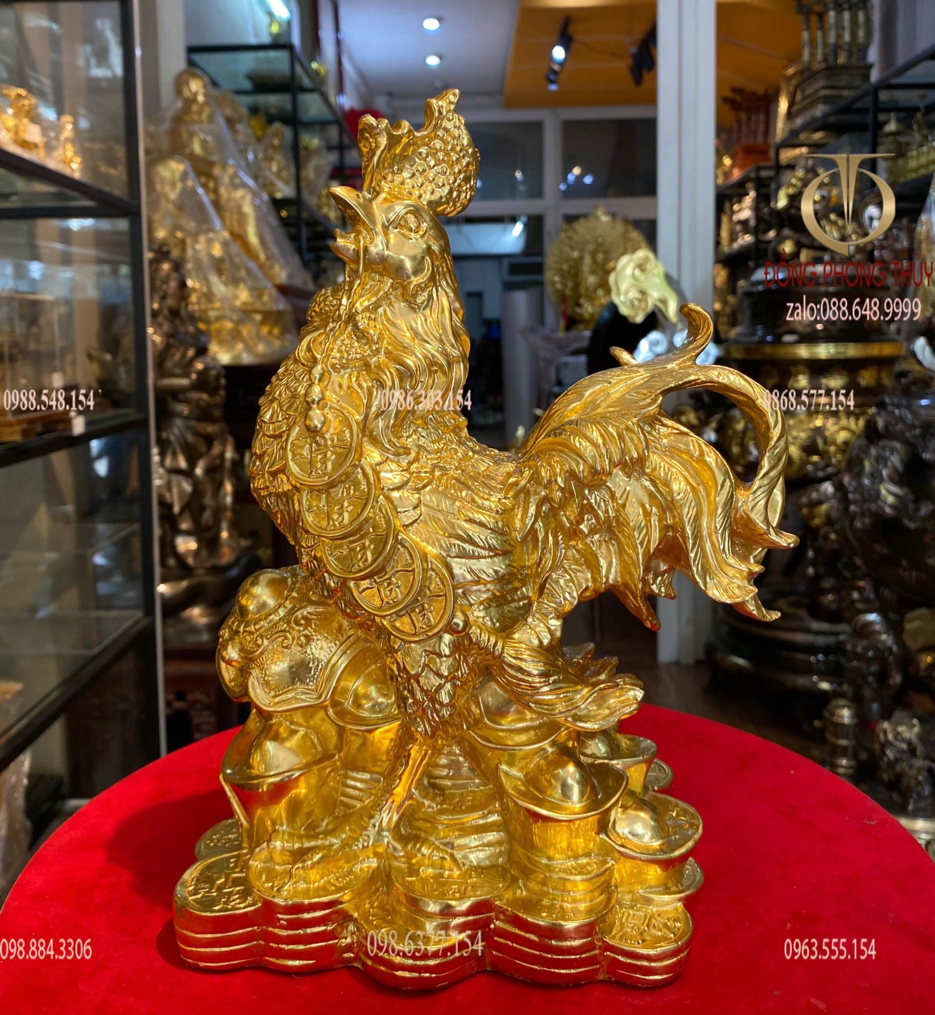 Tượng gà trống dát vàng 24k