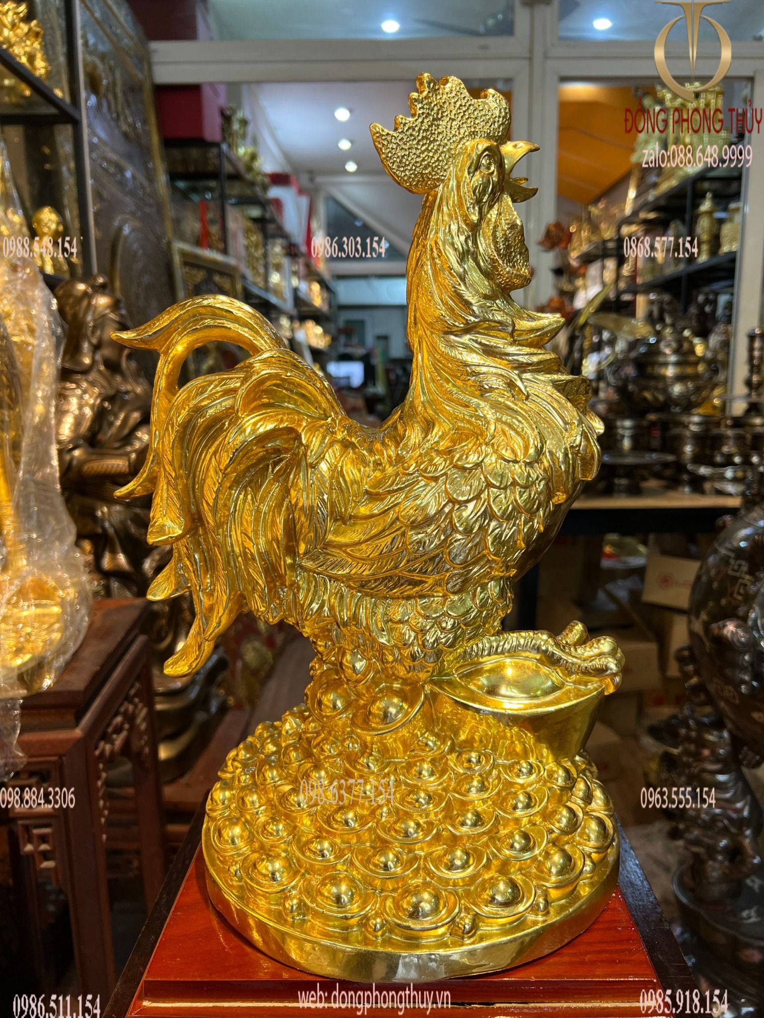 Tượng gà phong thủy bằng đồng dát vàng 24k