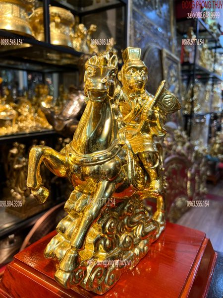 Tượng Mã Thượng Phong Hầu cao 29cm  bằng đồng dát vàng 24k