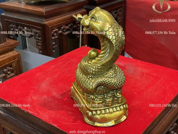 tượng rắn tiền nhỏ bằng đồng cao 17cm