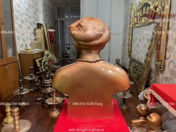 tượng truyền thần cụ bà đồng đỏ nguyên chất cao 38cm