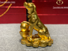 Tượng chó phong thủy bằng đồng phủ vàng ròng 9999 cao 17,5 ngang 14,5 sâu 10 nặng 1,1 kg