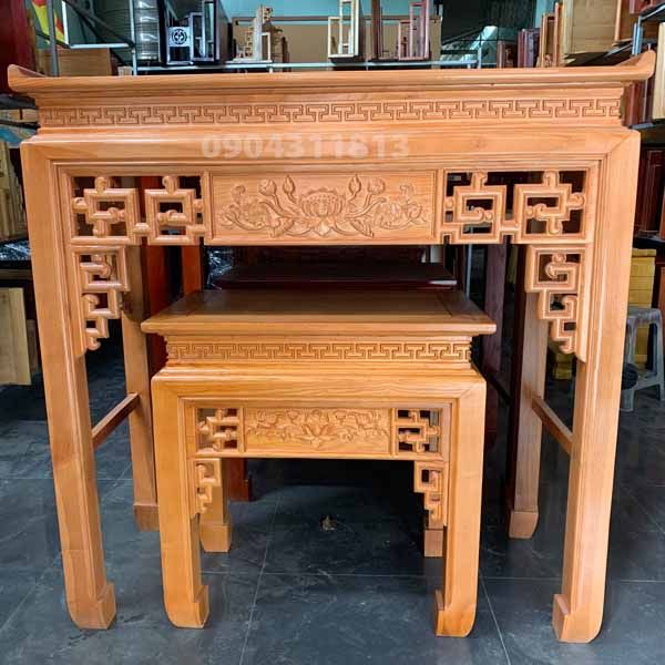 Bàn thờ gia tiên gỗ sồi M1