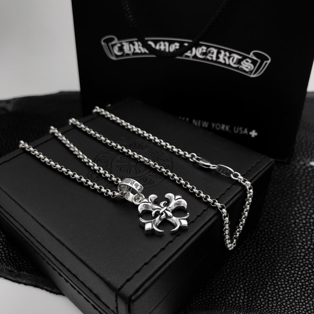  Mặt Dây Bạc Chrome Hearts - MB103 