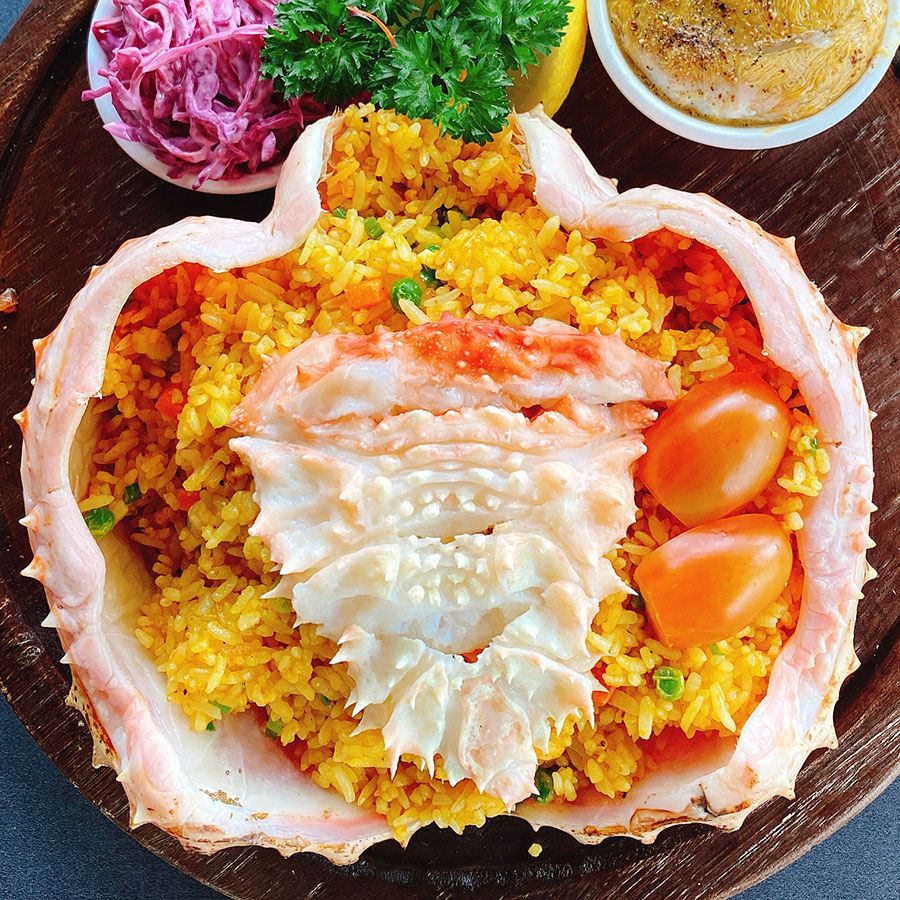 CƠM MAI CUA KINGCRAB CHIÊN TRỨNG MUỐI & GẠCH CUA