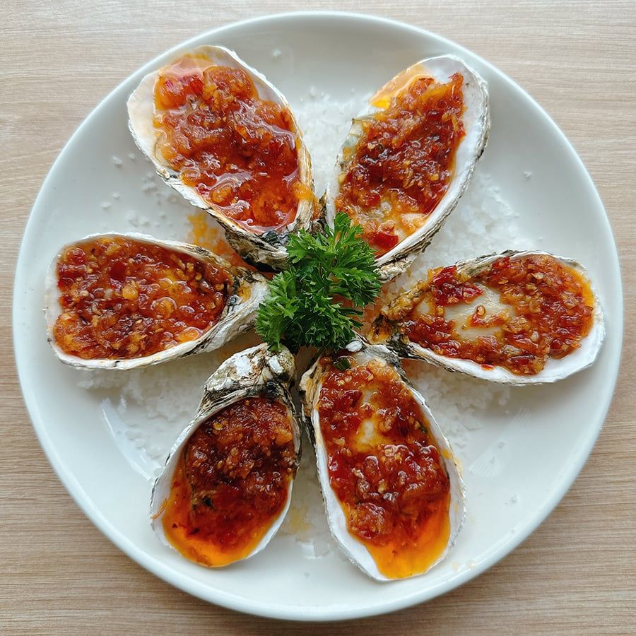 Hàu Sữa Pháp Nướng Sốt X.O