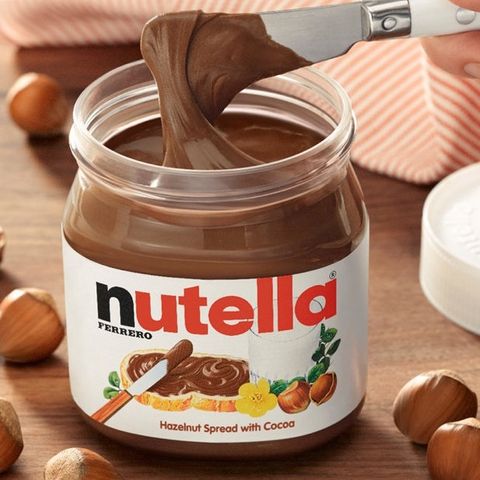 Hạt phỉ phết cacao Nutella