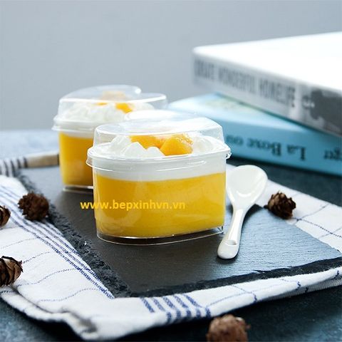 Ly nhựa trái tim có nắp đựng Mousse, Tiramisu, Panna Cotta 7745