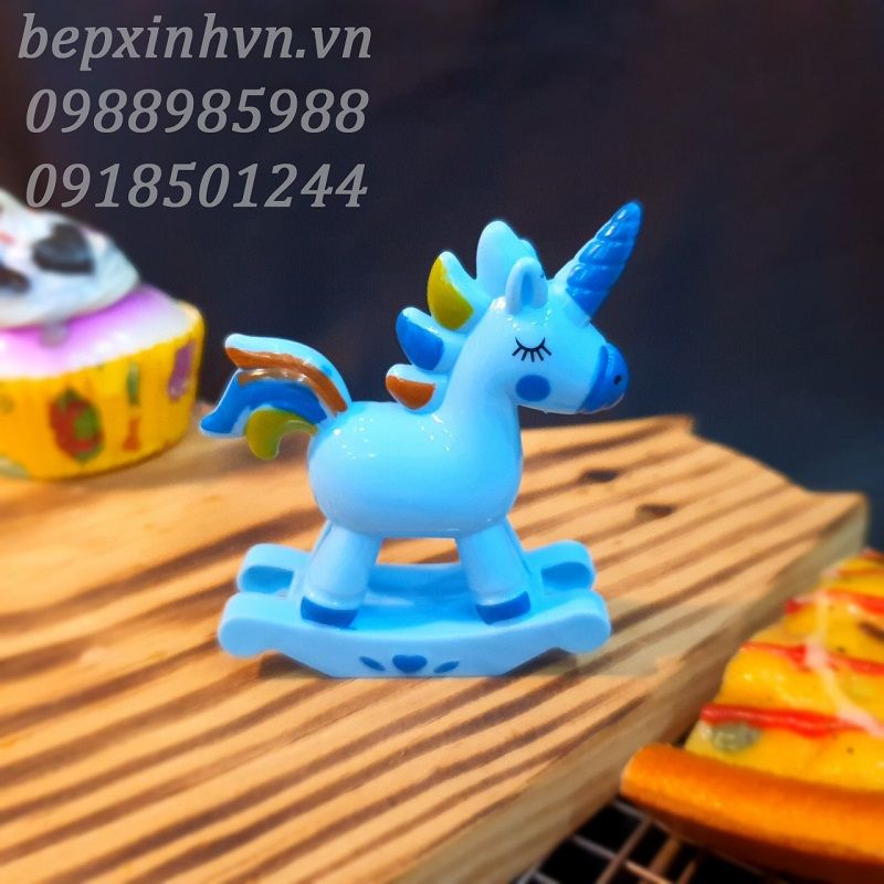 Mô hình ngựa Pony bập bênh nhựa