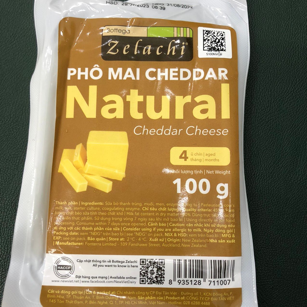 Phô mai Cheddar Zelachi