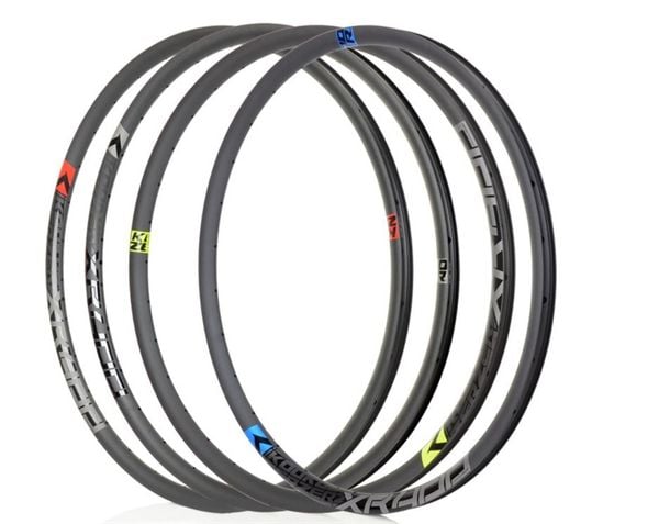 3f779e2b24a842d6a68e1530110761