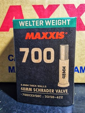  Ruột Xe Đạp Maxxis Welterweight 700 33-50c Schrader 48mm( Van Mỹ ) 