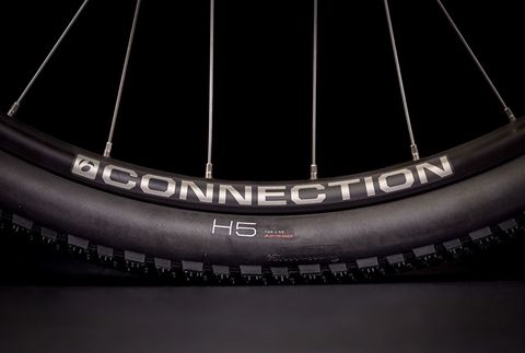  Vỏ xe đạp Bontrager H5 Comp 700 x 45 