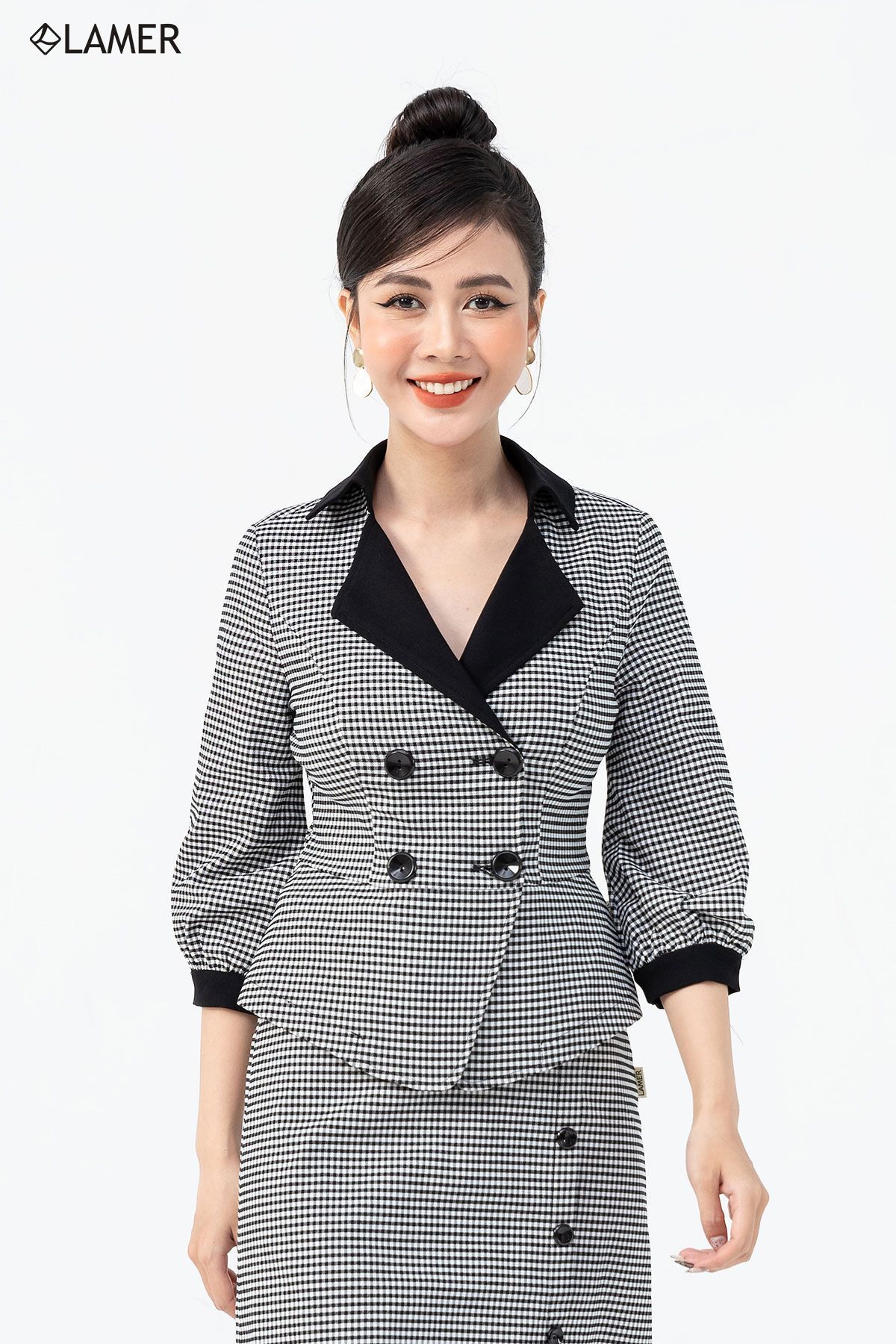 Áo Vest Gấu Peplum Phối Cổ - L65D21T033