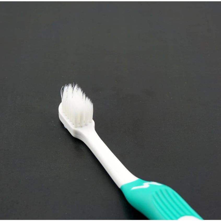 Bàn chải đánh răng Chuyên gia Lông chải siêu mềm cho răng nhạy cảm BrushCare Professional Sensitive Extra Soft