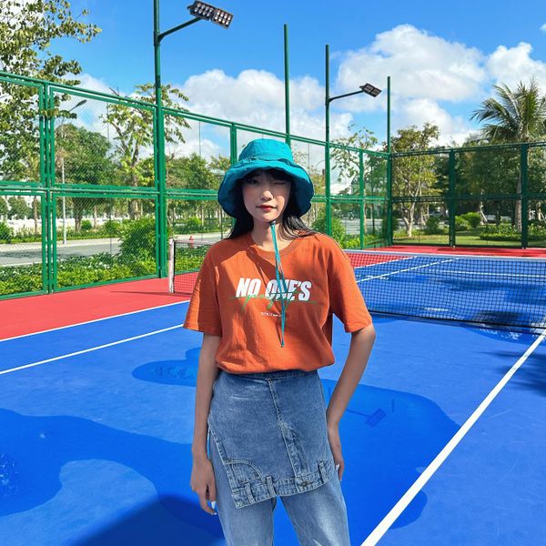 Áo Thun Nữ Relax Fit In No One's Perfect WTS 2219