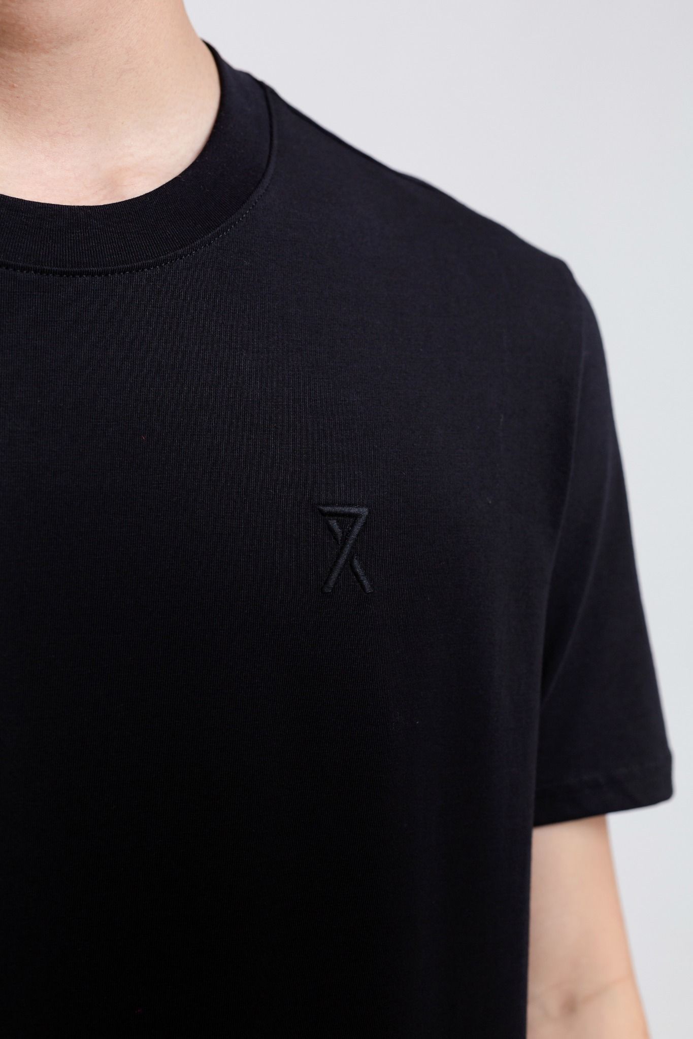 Áo Thun Unisex Thêu Logo MTS 1166 -