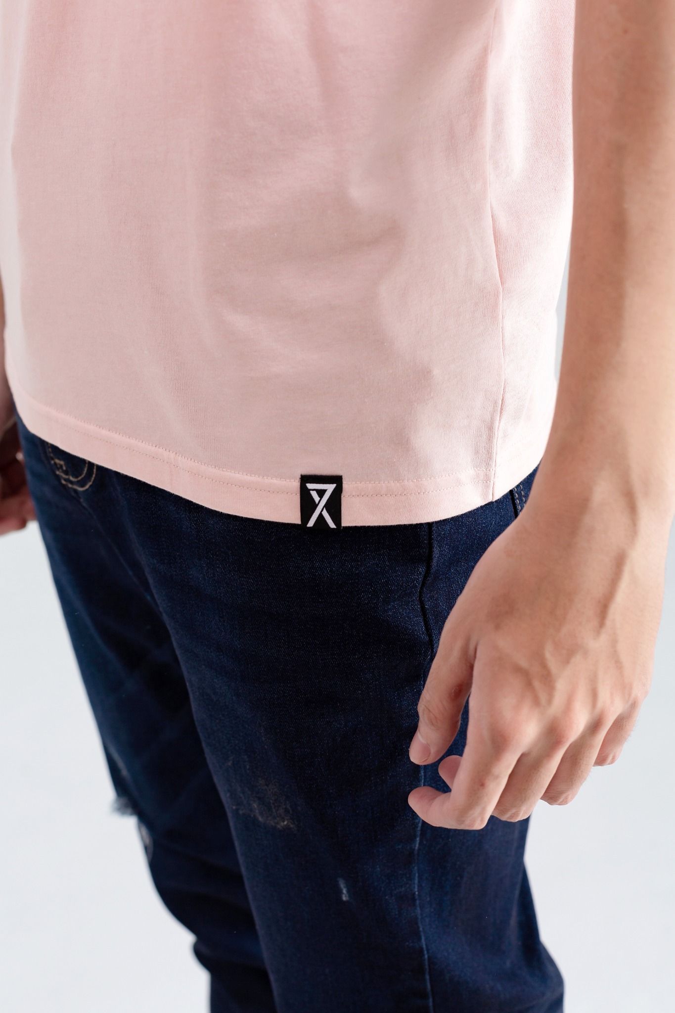 Áo Thun Nam Slim Fit Basic Cổ Tròn MTS 1132 -