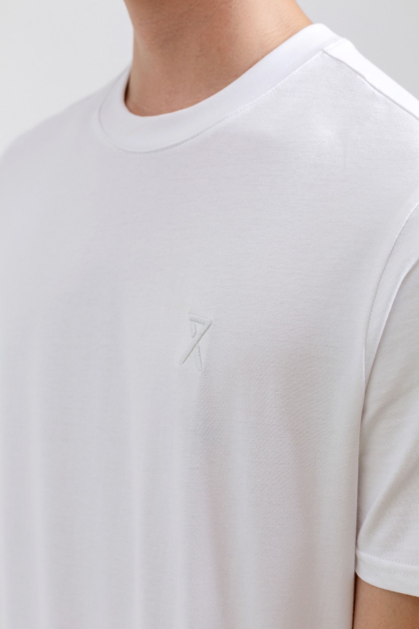 Áo Thun Unisex Thêu Logo MTS 1166 -