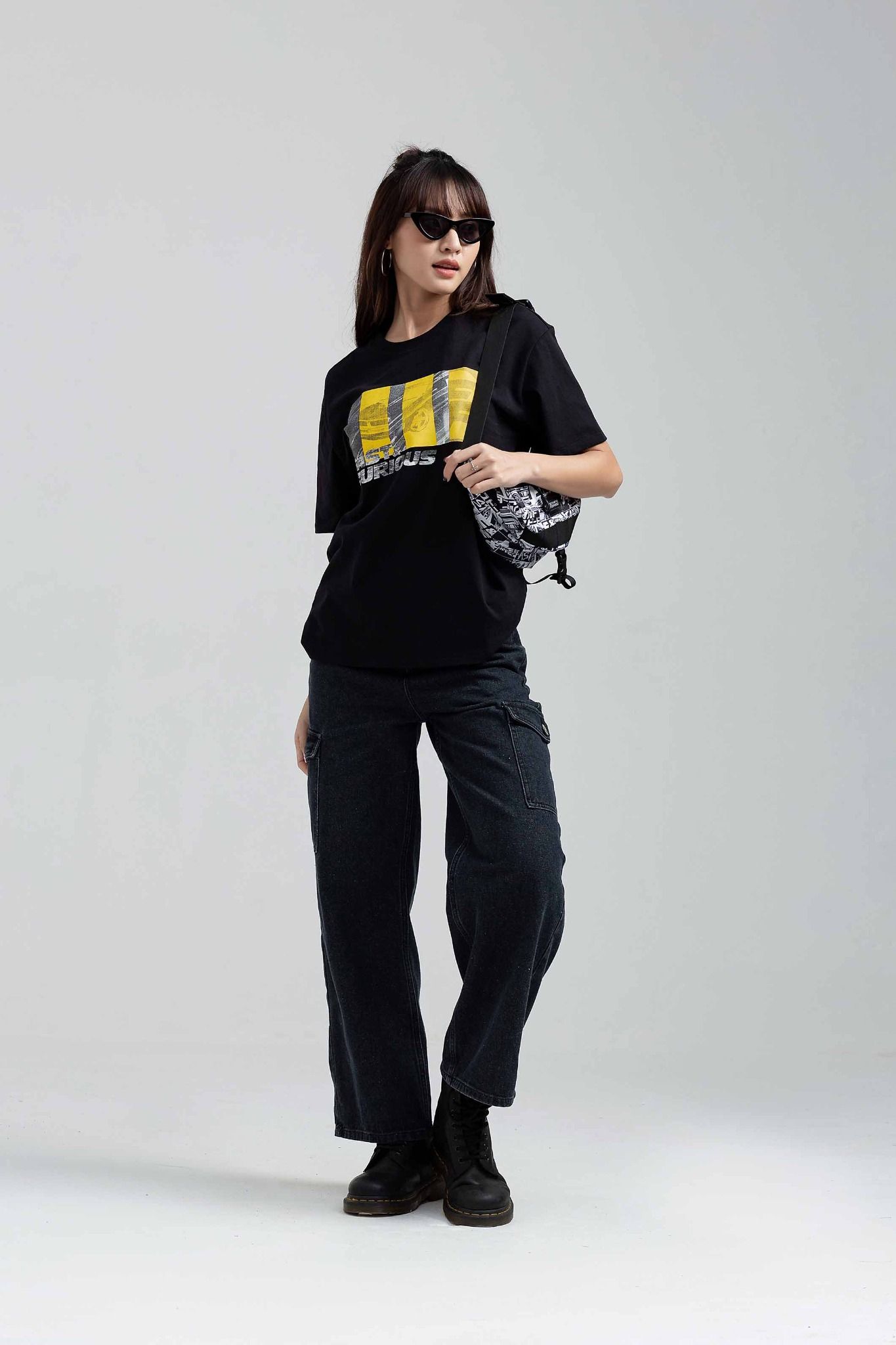 Áo Thun Nữ Relax Fit In Tram Xe Fast & Furious WTS 2184 -