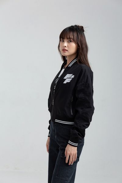 Áo Khoác Nữ Bomber Dù Bo Sọc Thêu Logo FF WOP 2027