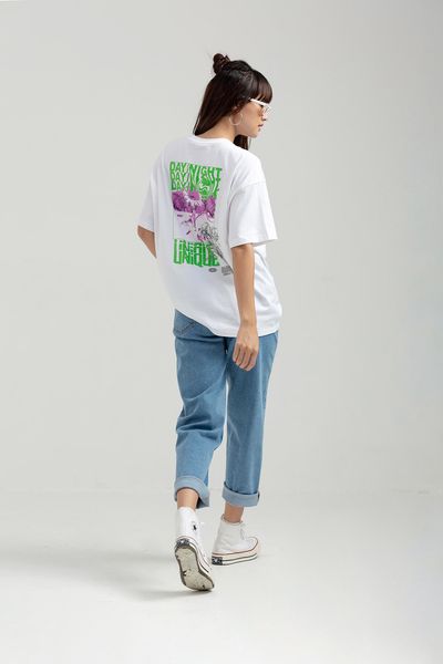 Áo Thun Nữ Oversize In Be Unique WTS 2187