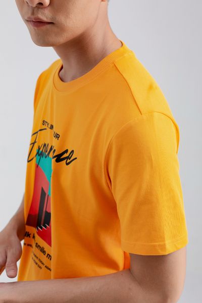 Áo Thun Nam Regular Fit In Typo Slogan Graphic Chill MTS 1160