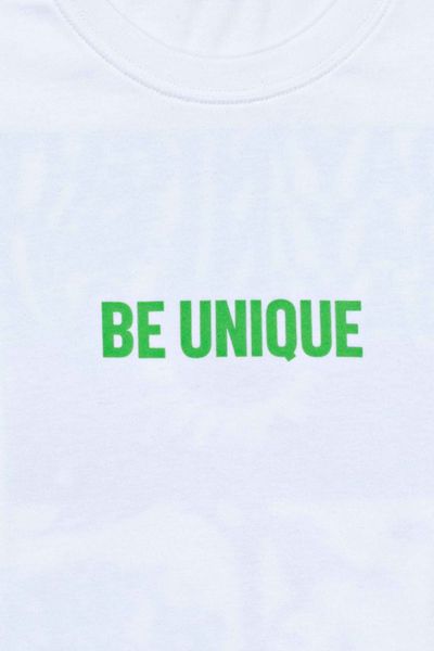 Áo Thun Nữ Oversize In Be Unique WTS 2187