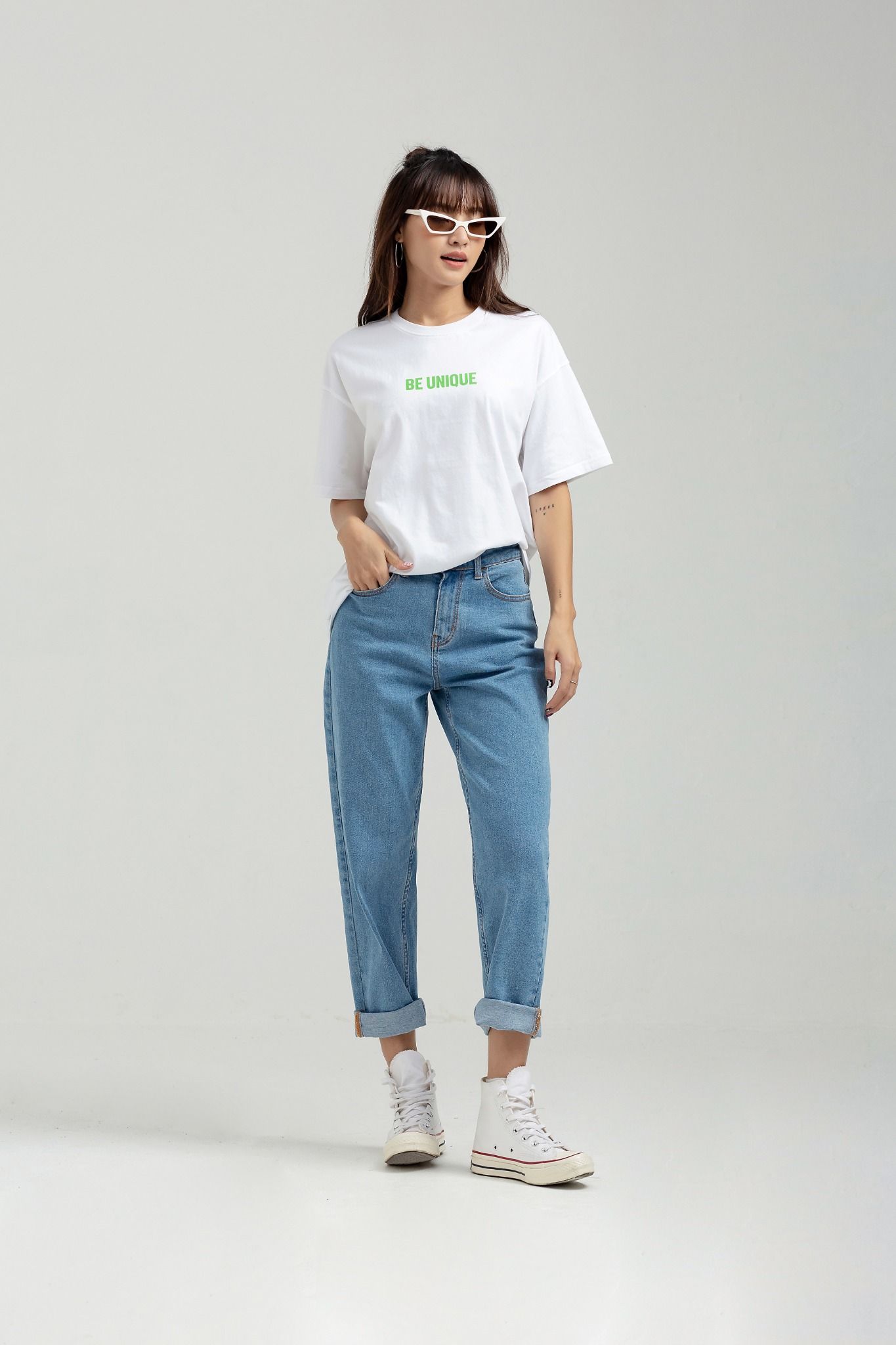 Áo Thun Nữ Oversize In Be Unique WTS 2187 - mix