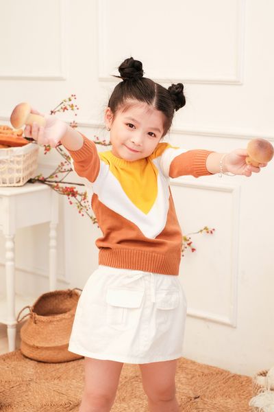 Áo Sweater Len Trẻ Em Dệt Ba Màu OSK 1012