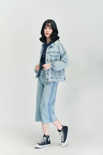 Áo Thun Nữ Basic Cổ Tròn WTS 4056