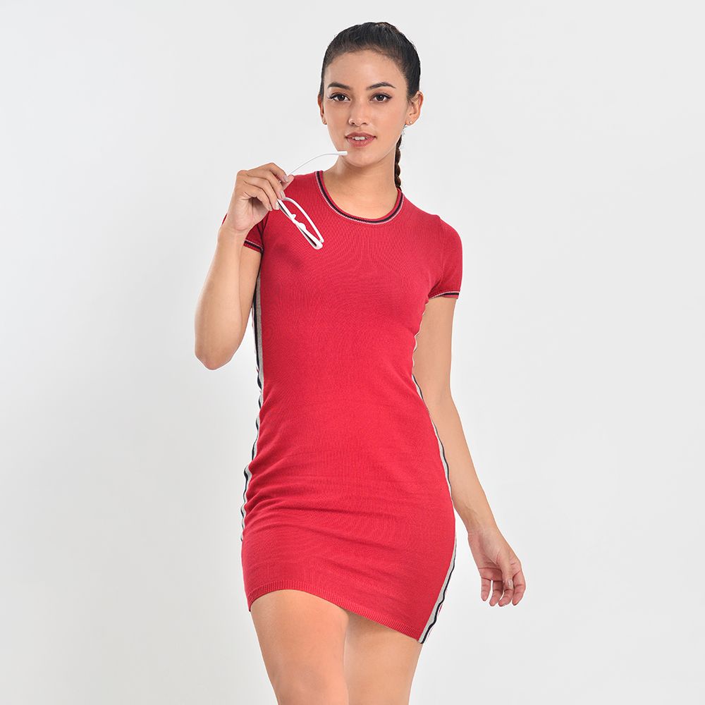 Đầm Len Dệt Tay Ngắn WDR 4006