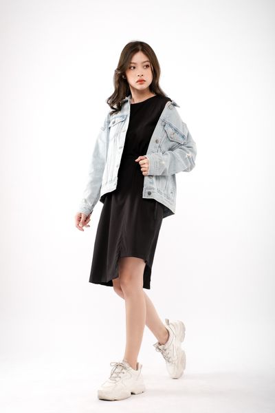 Áo Khoác Jean Nữ Wash Nhẹ OMW 1005