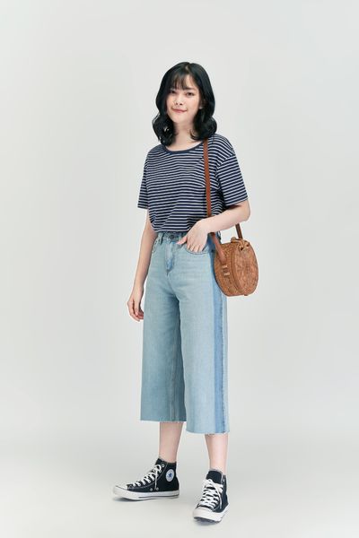 Áo Thun Nữ Sọc Nhỏ Trơn WTS 4061