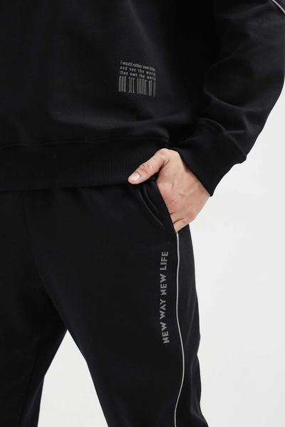 Áo Sweater Nam In Phản Quang Thân Sau MSW 1016