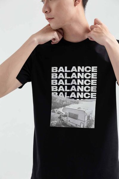 Áo Thun Nam Regular Fit In Graphic Balance Art MTS 1193