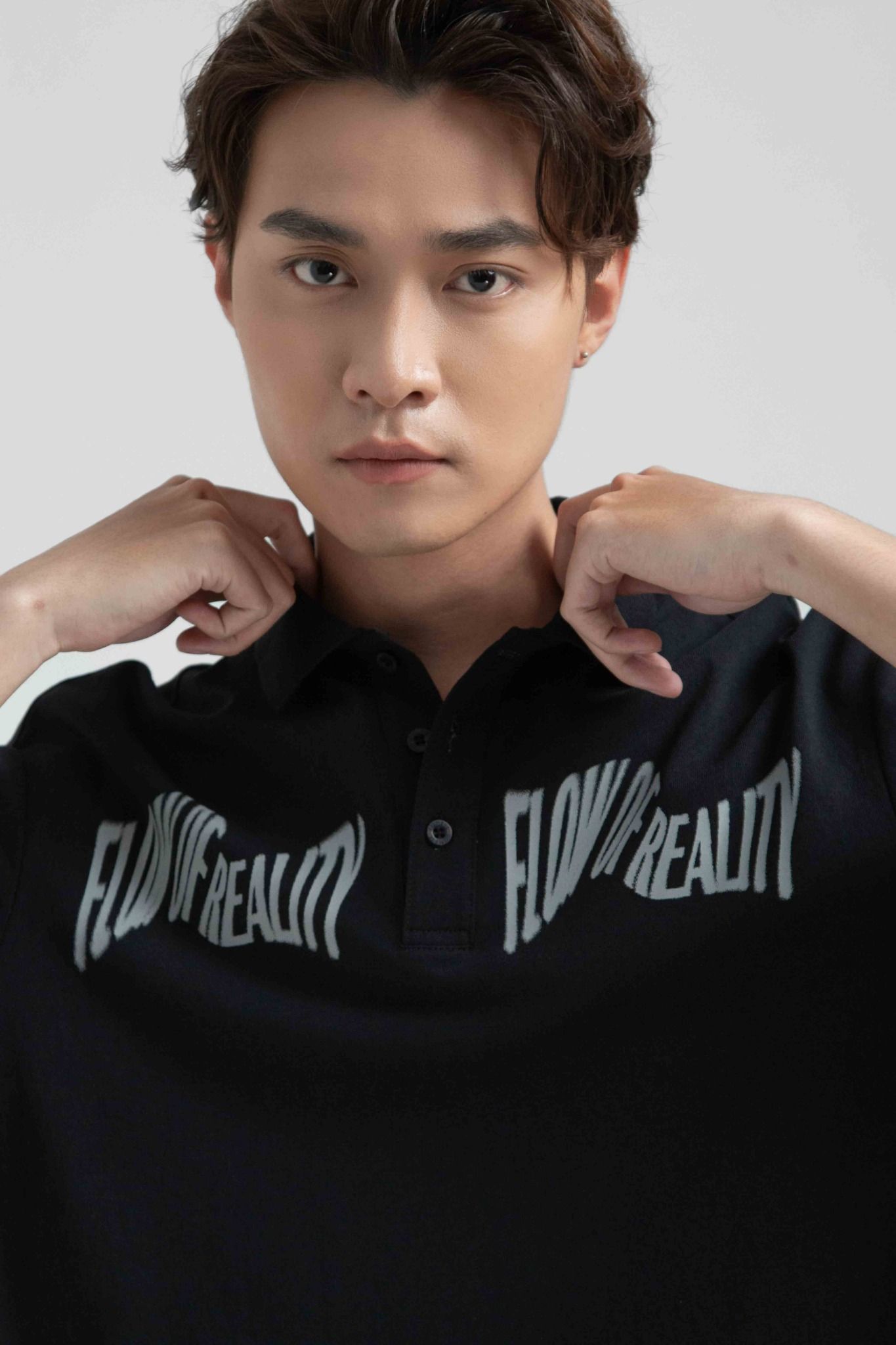 Áo Polo Nam Jersey Relax Fit In Typo Trước Ngực MPO 1025 -