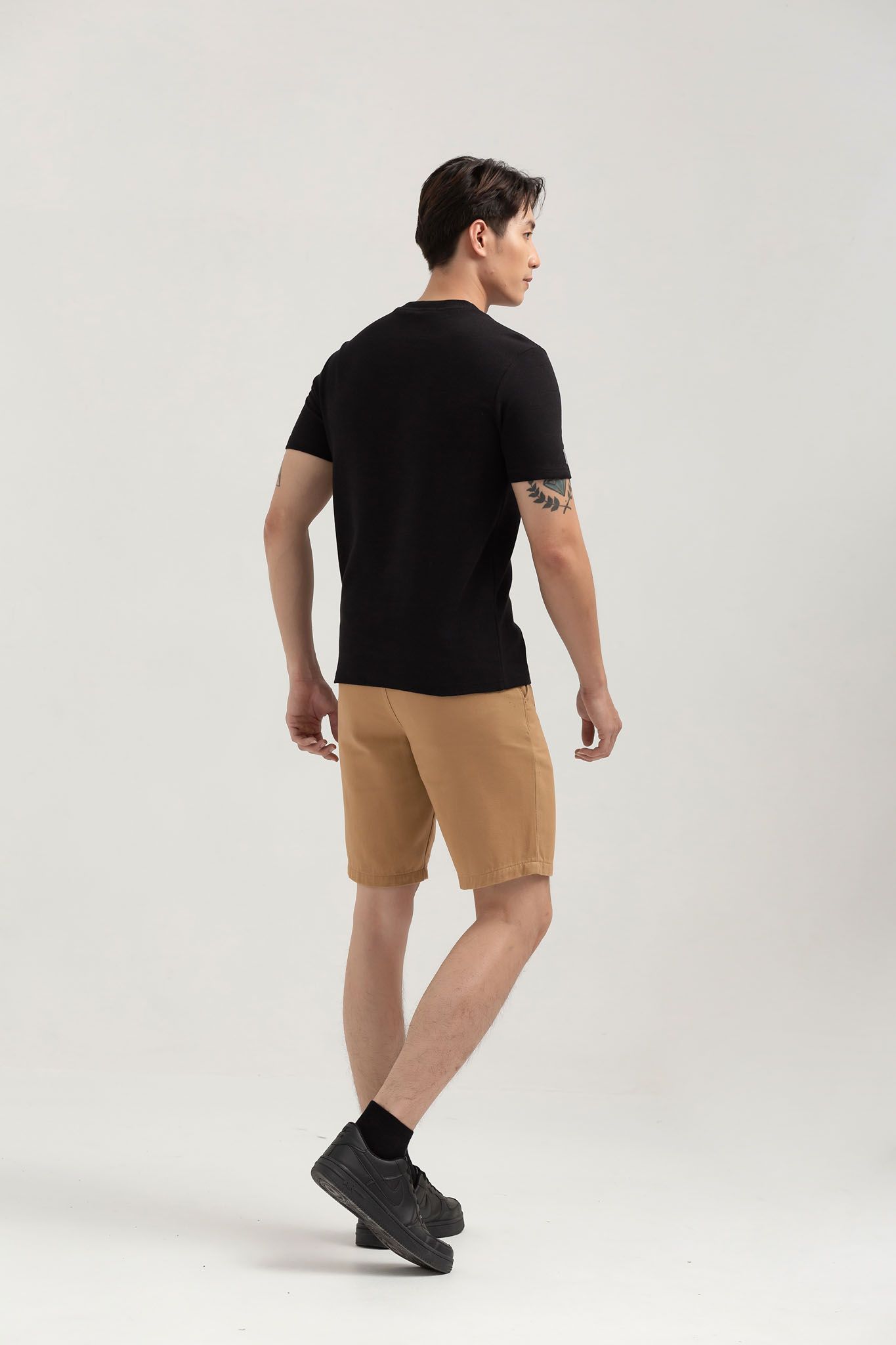 Áo thun Nam Gân Regular Phối Túi Dù MTS 1227 -