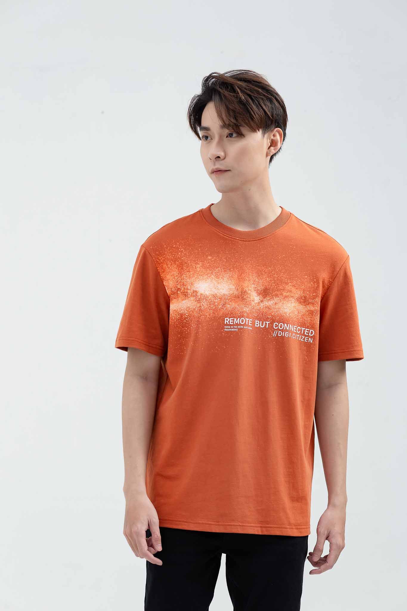 Áo Thun Nam Relax Fit In Tram Galaxy Night MTS 1186 -