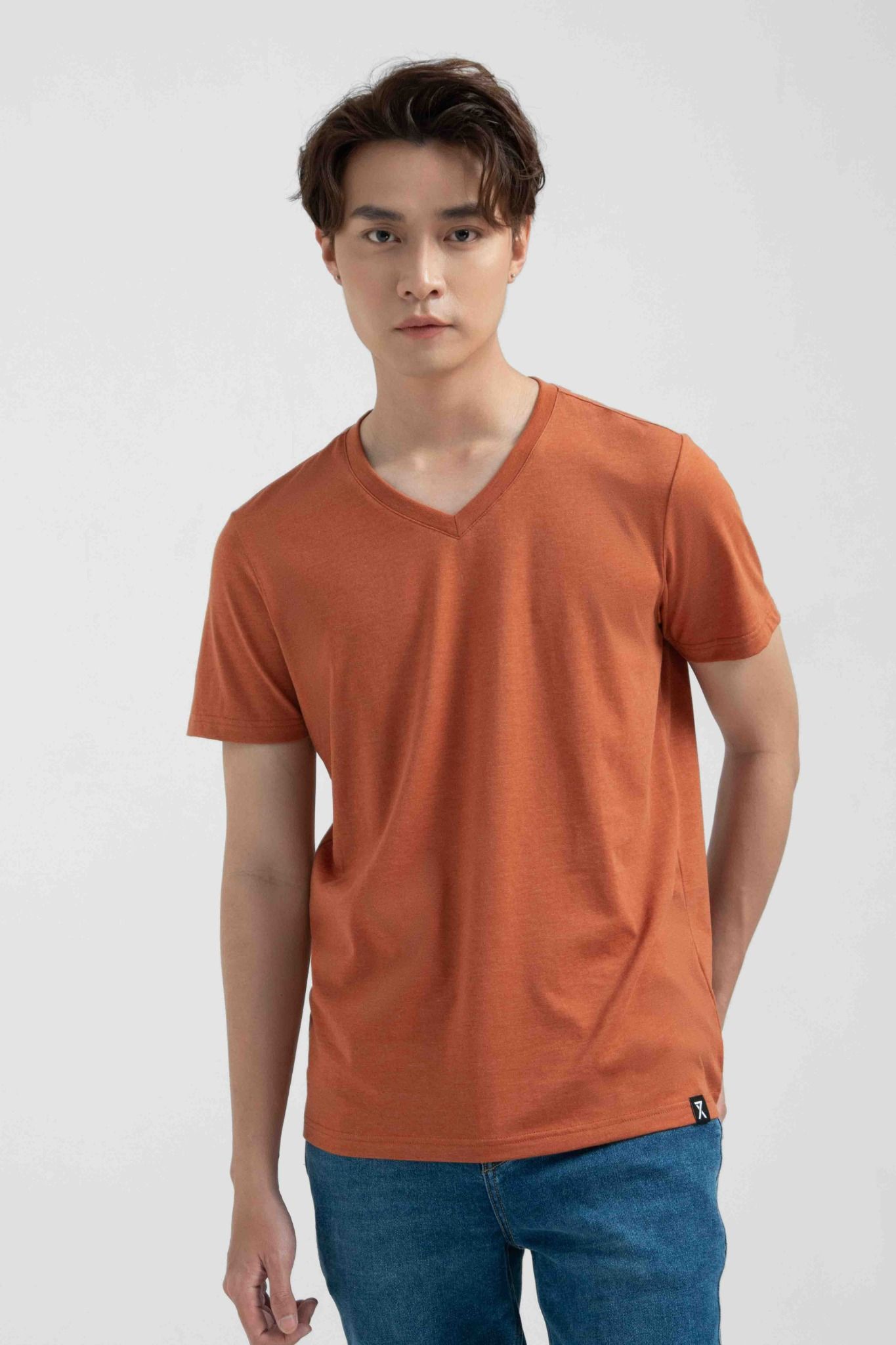 Áo Thun Nam Cổ Tim Slim Fit Basic MTS 1230 -