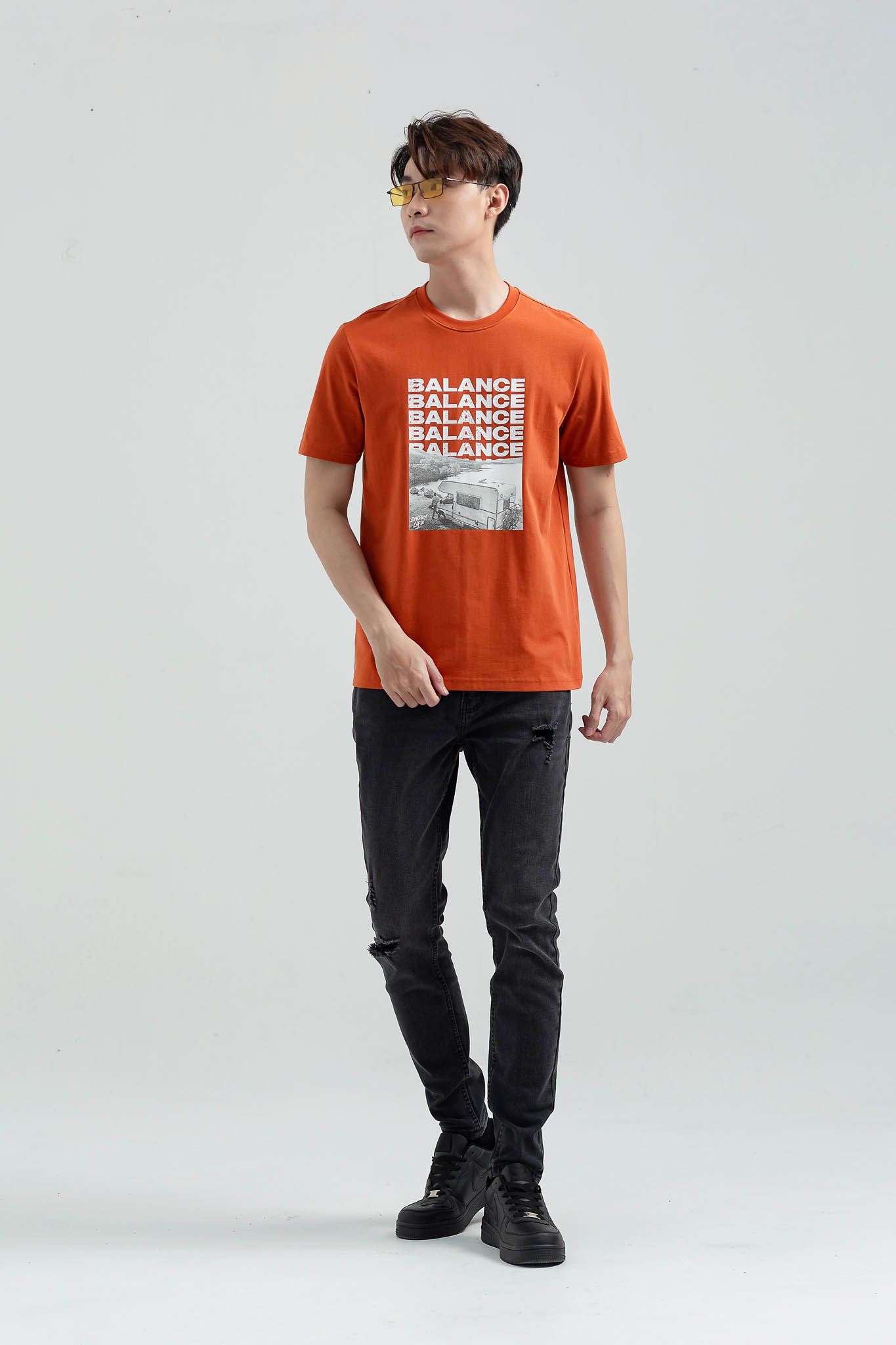 Áo Thun Nam Regular Fit In Graphic Balance Art MTS 1193 -