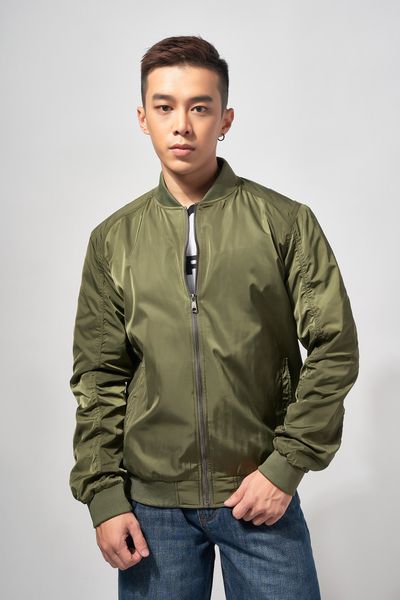 Áo Khoác Dù Bomber Nam MOP 1005