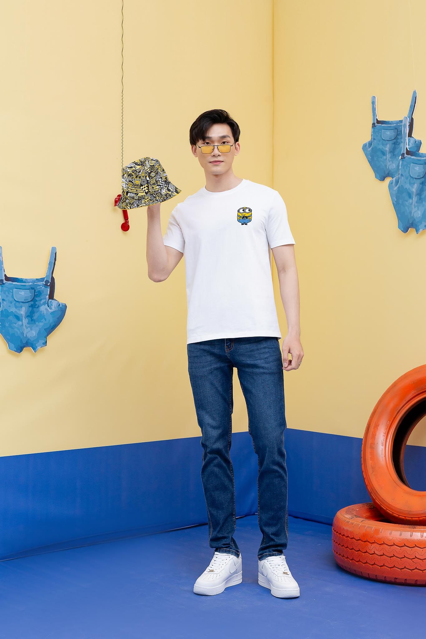 Áo Thun Nam Regular Fit Minions Thêu Xù MTS 1213 -