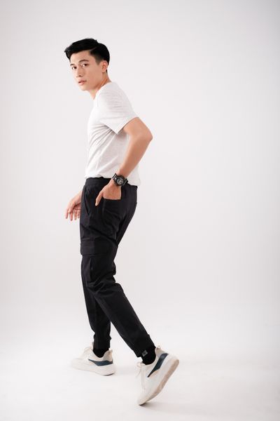 Quần Nam Jogger Khaki MGL 3008