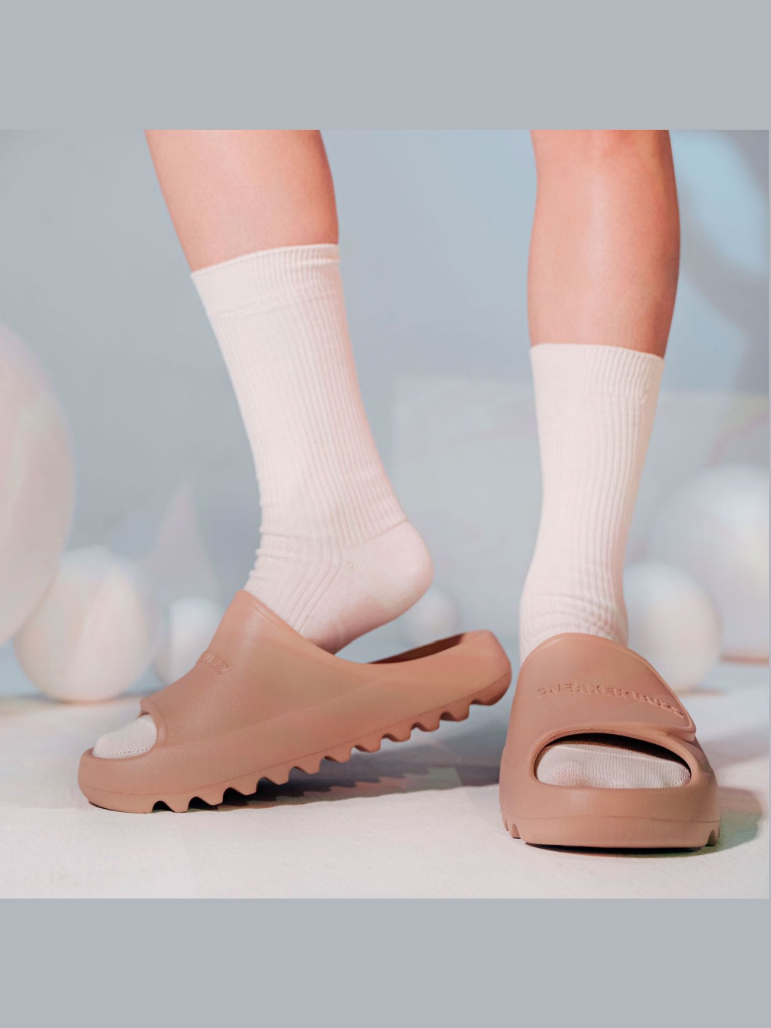 Dép Nam Nữ Sneaker Buzz Cloud Slide 4SB23Q2-337