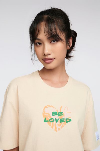 Áo Thun Nữ Relax Fit In Be Loved WTS 2259
