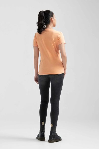 Áo Thun Nữ Slim Fit In Typo Good Things Take Time WTS 2221